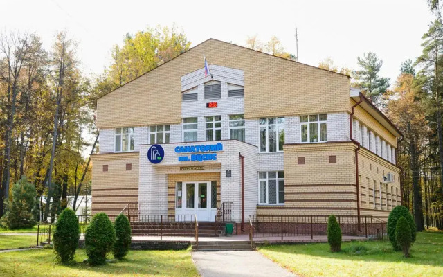 Гостиница Sanatoriy imeni VTSSPS вид на фасад
