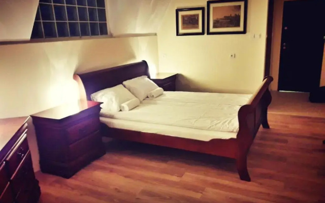 Отель Holiday Rooms Old Town комната для гостей