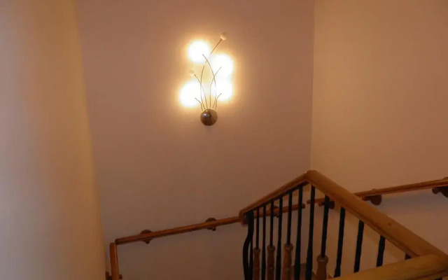Отель House No 5 in Priselci Green Hills Complex Варна комната для гостей