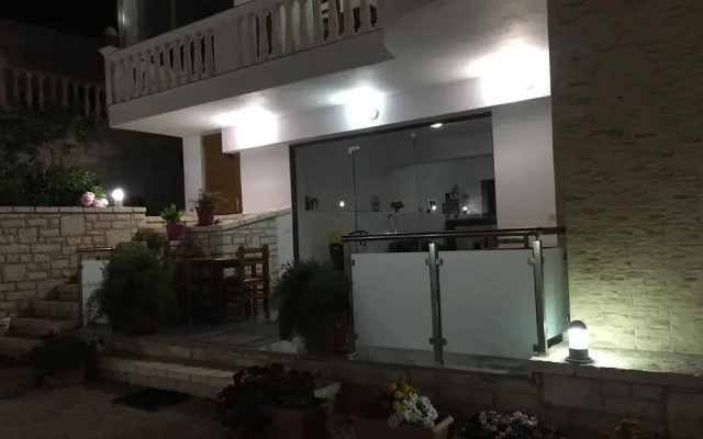 Отель Villa Ideal вид на фасад