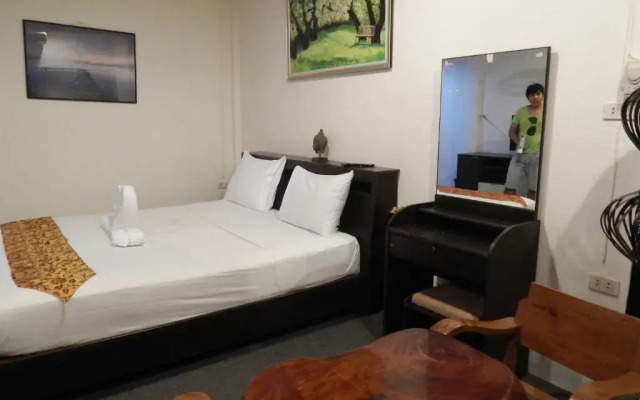 Отель Jimmy Nice Guesthouse комната для гостей