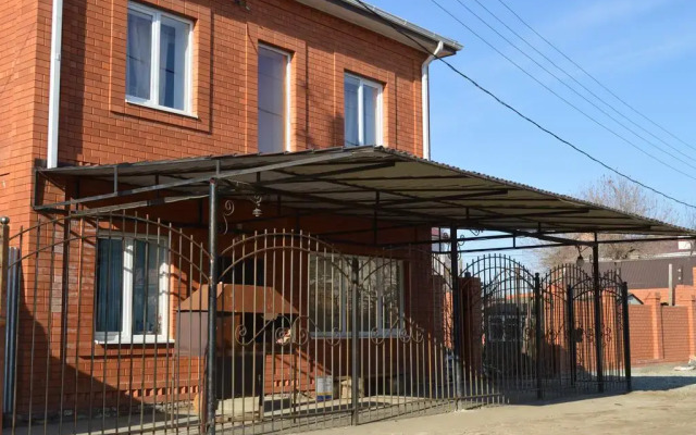 Гостиница Resthouse вид на фасад
