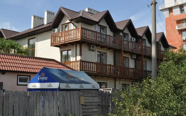 Гостиница Guest House On Pervomayskaya вид на фасад