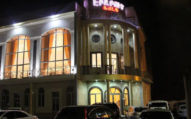 Erzrum Hotel вид на фасад