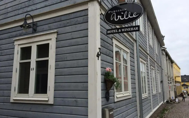 Отель Pariisin Ville вид на фасад