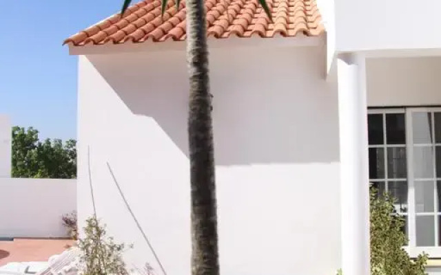 Отель Casa Figueira вид на фасад