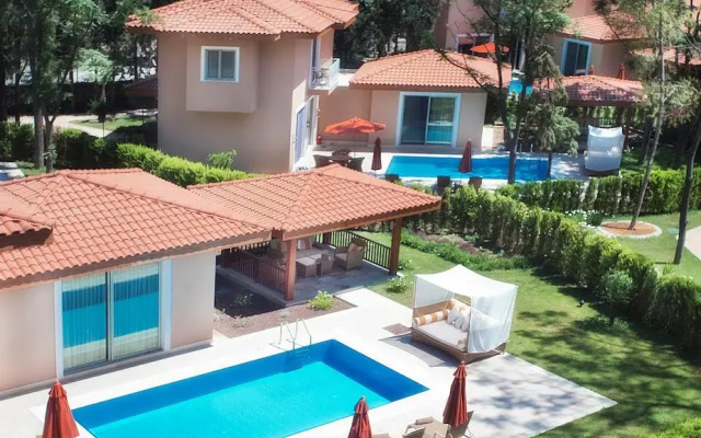 Отель Akka Residence Villas бассейн