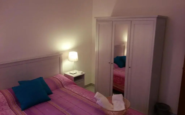 Отель Smile Bed & Breakfast Конверсано комната для гостей