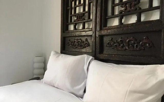 Отель A Toca Do Polvo B&B Португалия, Лиссабон - отзывы, цены и фото номеров - забронировать отель A Toca Do Polvo B&B онлайн комната для гостей