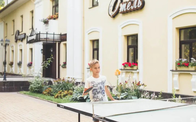 Гостиница Greenway Park Hotel в Обнинске отзывы, цены и фото номеров - забронировать гостиницу Greenway Park Hotel онлайн Обнинск вид на фасад