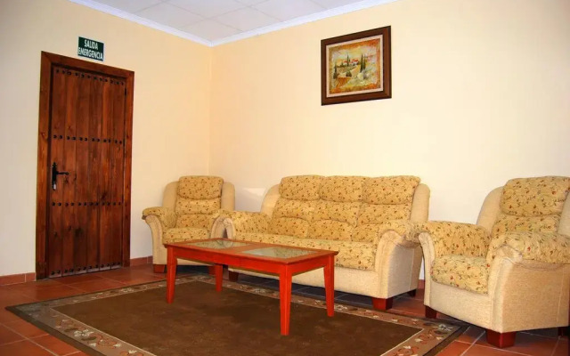 Отель Hostal Mesón Arboleas комната для гостей