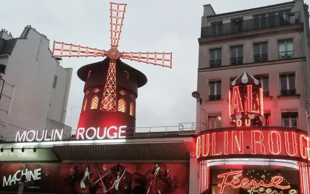 Moulin Plaza Hotel вид на фасад