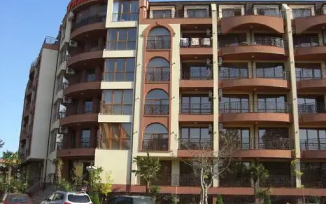 Апартаменты Pacific 3 Apartments вид на фасад