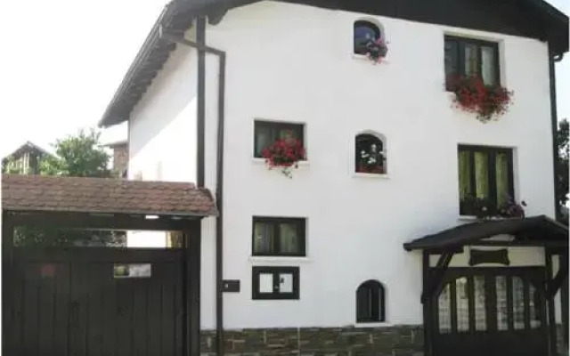 Отель Guest House Voyno вид на фасад