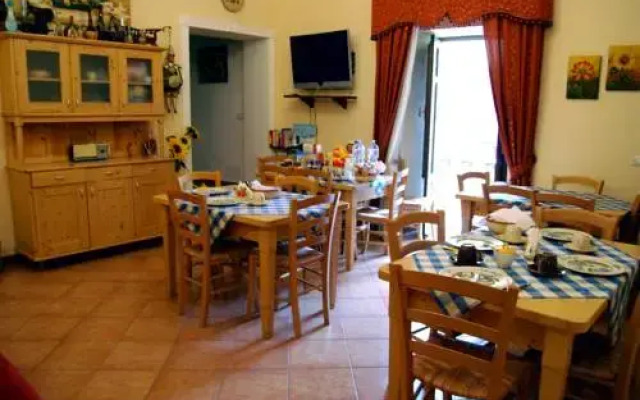 Отель B and B Bac Bac Rooms Агридженто питание