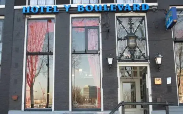 Отель Y Boulevard Нидерланды, Амстердам - отзывы, цены и фото номеров - забронировать отель Y Boulevard онлайн бассейн