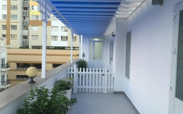 Апартаменты Pearl Service Apartment вид на фасад