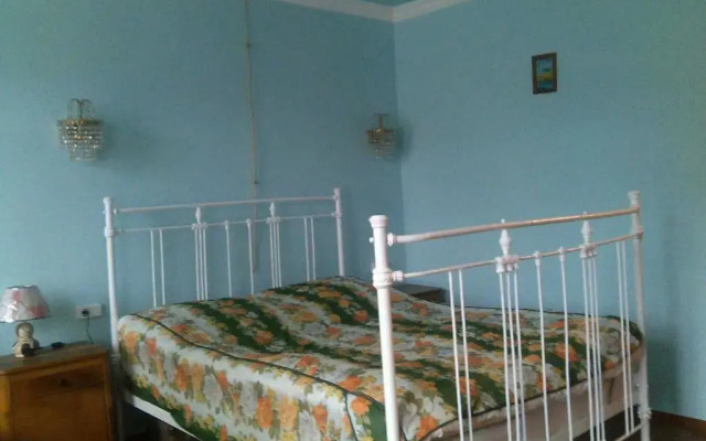 Отель Holiday Home Ruben Дзорагет комната для гостей