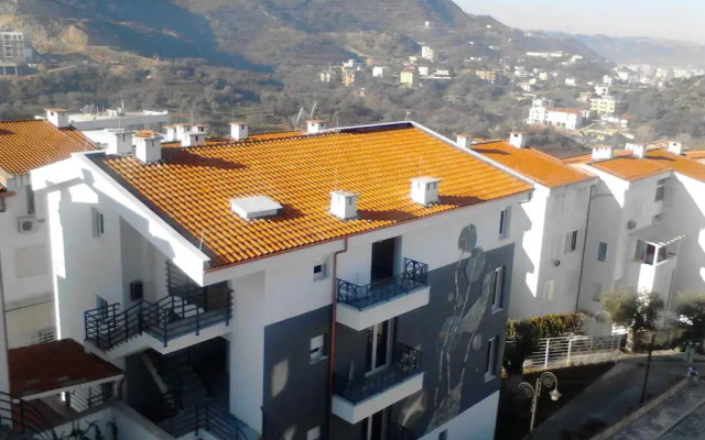 Отель Kodra e Diellit Residence Албания, Тирана - отзывы, цены и фото номеров - забронировать отель Kodra e Diellit Residence онлайн балкон