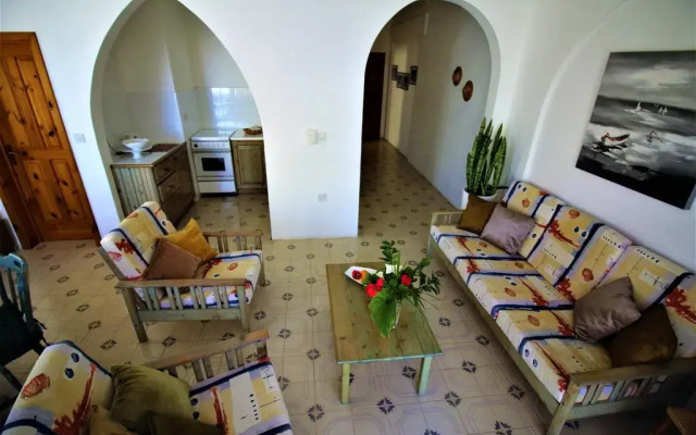 Отель Villa Bronja Мальта, Мунксар - отзывы, цены и фото номеров - забронировать отель Villa Bronja онлайн комната для гостей