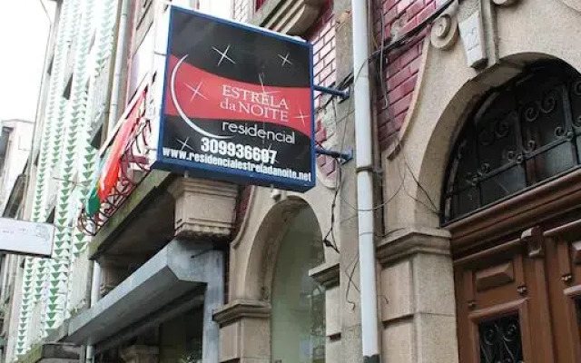Отель Guest House Estrela вид на фасад
