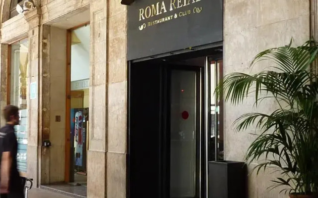 Hotel Roma Reial вид на фасад
