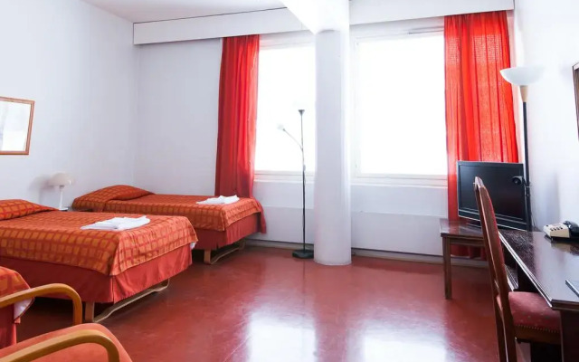 Hotel Aada Йоенсуу комната для гостей