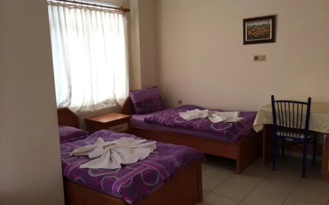 Отель Grand Aydin Otel Мерсин комната для гостей