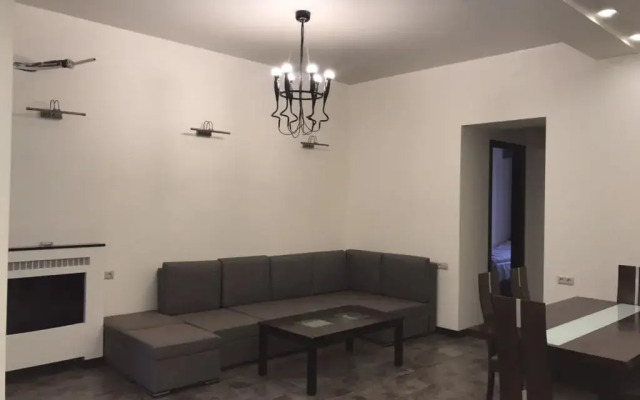 Апартаменты Rent in Yerevan - Apartments on Sakharov Square Ереван комната для гостей