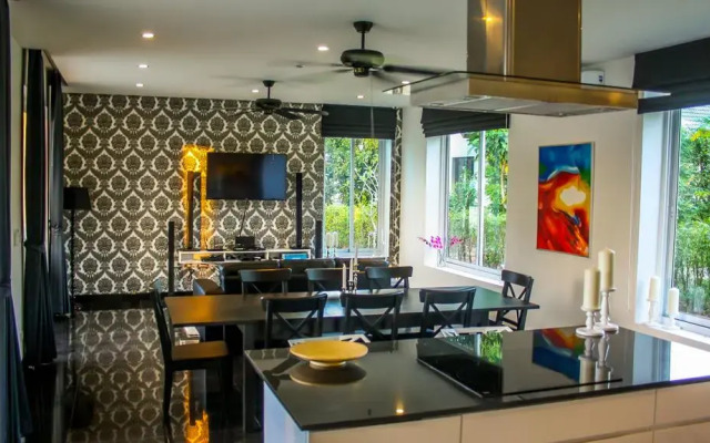 Отель GreenView Villa Phoenix Golf Club Pattaya Бангламунг интерьер отеля