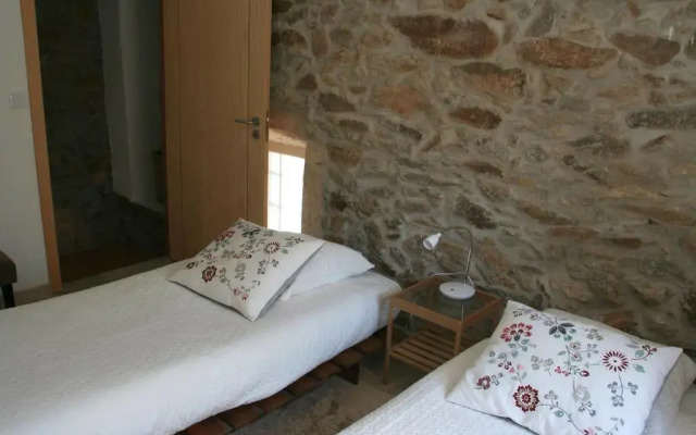 Отель Casa da Avó Армамар комната для гостей