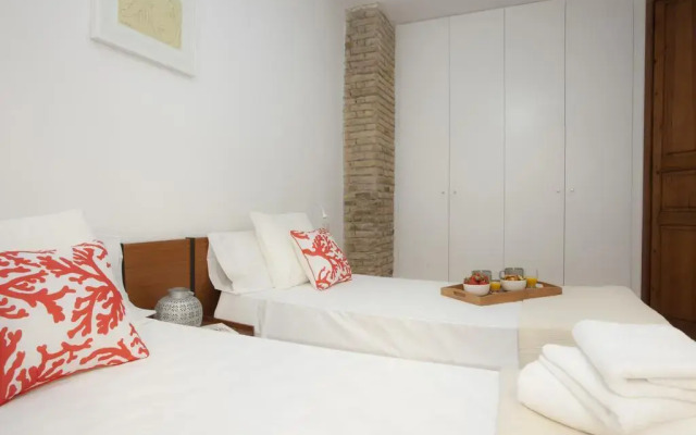 Отель SingularStays Roteros Испания, Валенсия - отзывы, цены и фото номеров - забронировать отель SingularStays Roteros онлайн комната для гостей