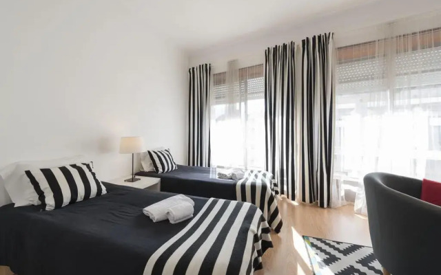 Отель BmyGuest - Santa Catarina's Loft комната для гостей