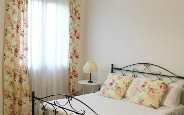 Отель ScaleaMare Holiday Home Скалея комната для гостей