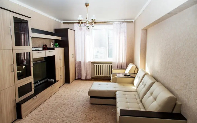 Апартаменты Apartments on Nakhimovskiy Prospekt комната для гостей
