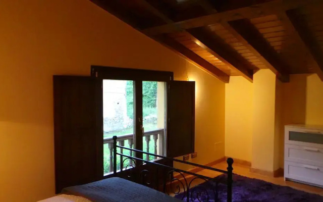 Отель La Casa de la Escallada комната для гостей