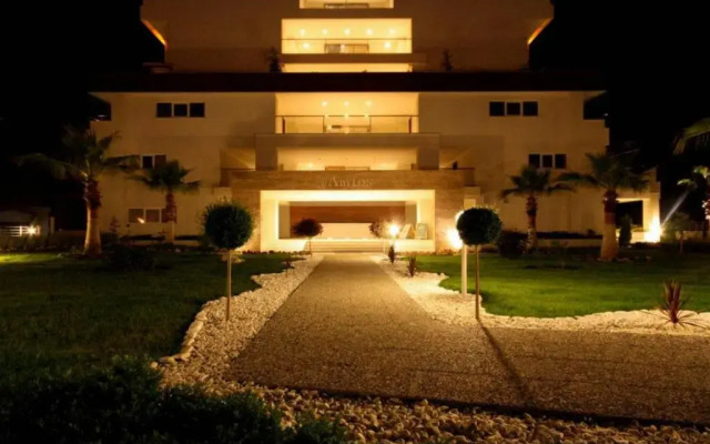 Отель Babylon Beach Residence Сиде вид на фасад