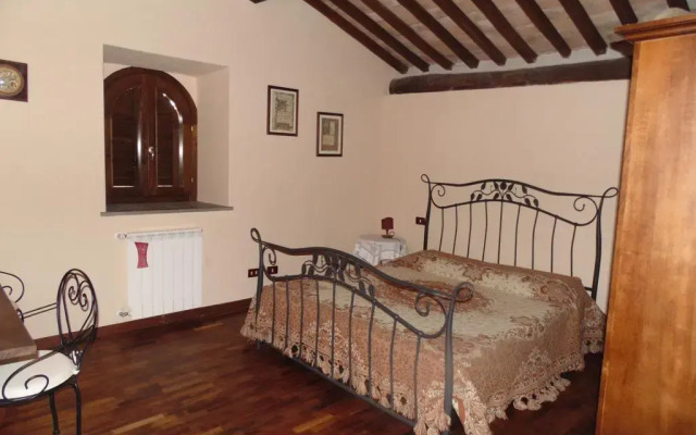 Отель B&B IL Giardino del Borgo Виторкиано комната для гостей