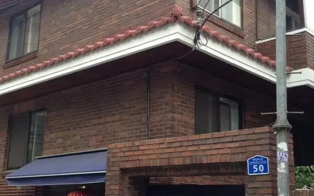 Отель Yooginong Guesthouse вид на фасад