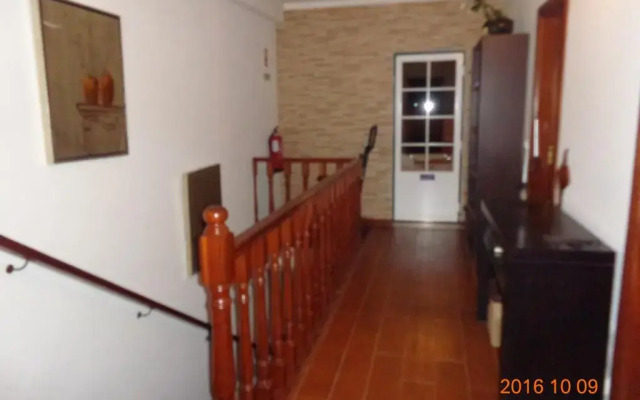 Отель In My House Baleal комната для гостей