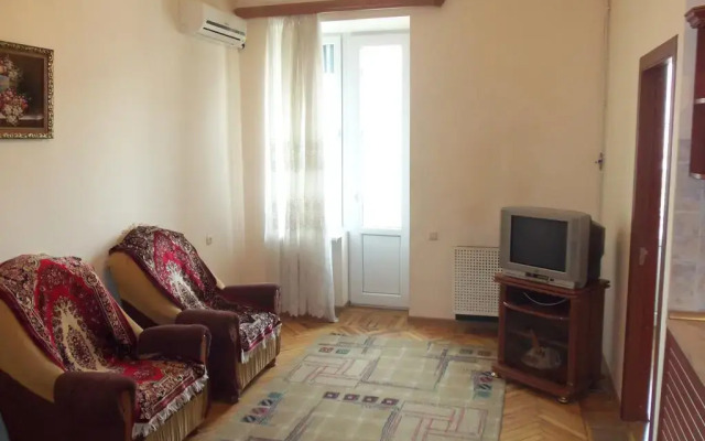 Апартаменты RetroCity at Komitas Avenue Apartment Ереван комната для гостей
