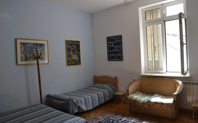 Отель Sun Hostel Сербия, Белград - отзывы, цены и фото номеров - забронировать отель Sun Hostel онлайн комната для гостей