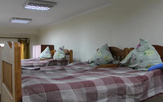 Hostel Fort Львов комната для гостей