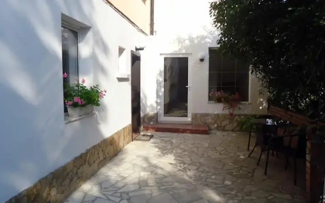Апартаменты Andro Apartments вид на фасад
