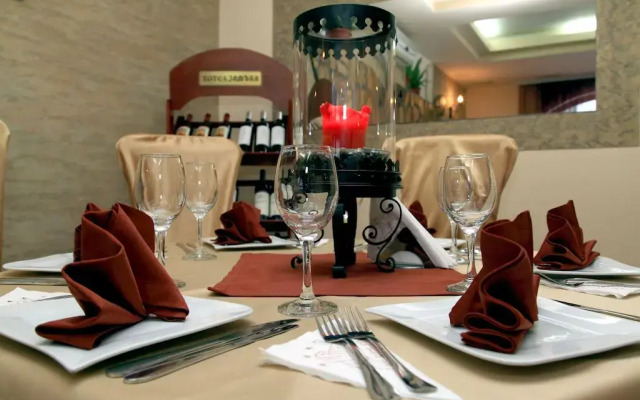 Отель Boutique hotel The Castle Болгария, Шумен - отзывы, цены и фото номеров - забронировать отель Boutique hotel The Castle онлайн в номере