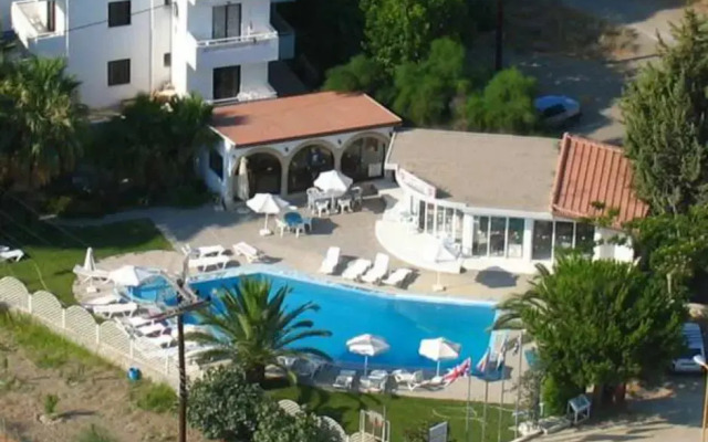 Отель Dolphin Apartments Греция, Родос - отзывы, цены и фото номеров - забронировать отель Dolphin Apartments онлайн вид на фасад