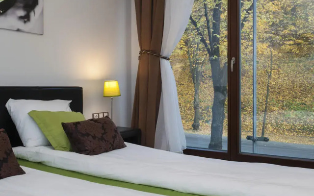 Апартаменты Green Old Town Apartments комната для гостей