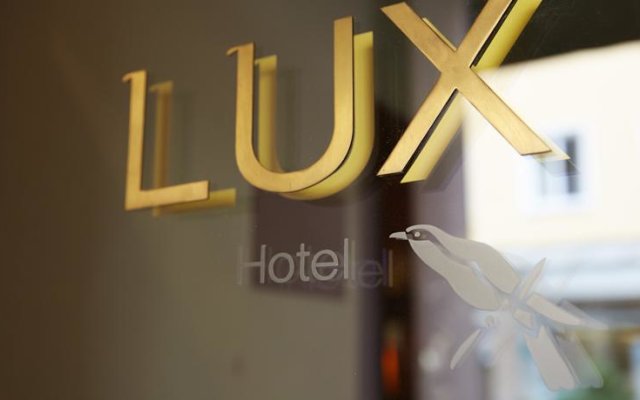 Hotel Lux 0