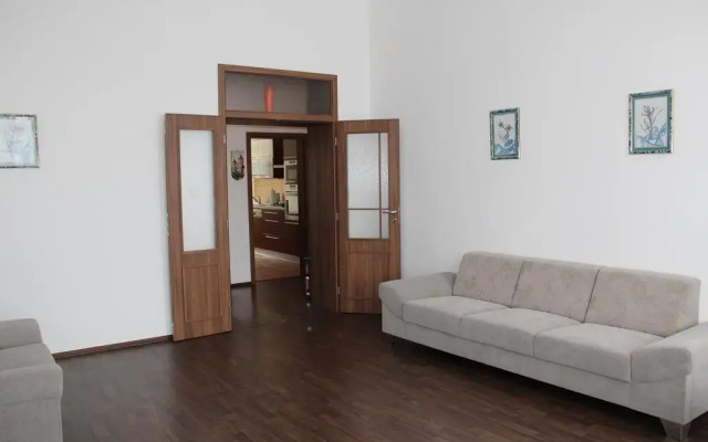 Отель Holiday Apartment Чехия, Карловы Вары - отзывы, цены и фото номеров - забронировать отель Holiday Apartment онлайн комната для гостей