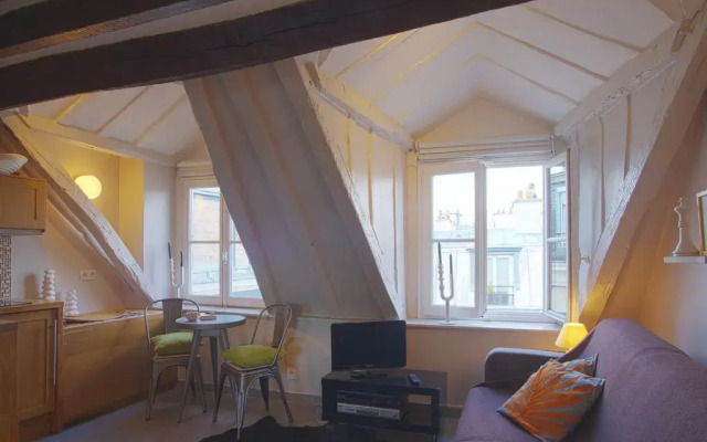 Отель thesuites Paris Studios комната для гостей